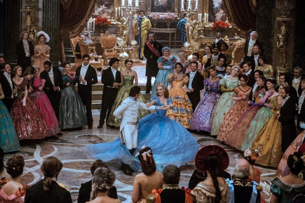 Cinderella (Kenneth Branagh), 2015 - Costumes de Sandy Powell