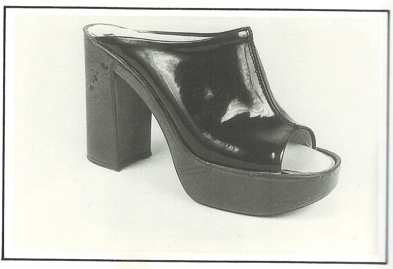 50 / '60 / '70 GLI ANNI DELLA MODA La calzatura - Pompei Shoes